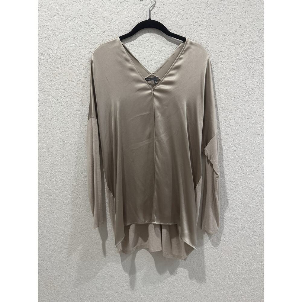 Vince Women’s Blouse Medium Beige Silk Blend V-Neck High Low Hem